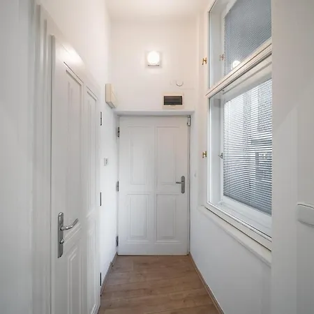 Josefov Riverside Daire *
